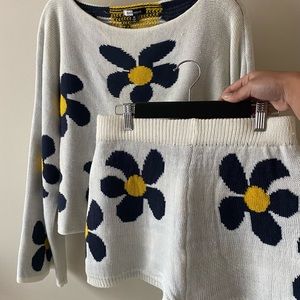 Flower Print Knit Sweater & Shorts Set